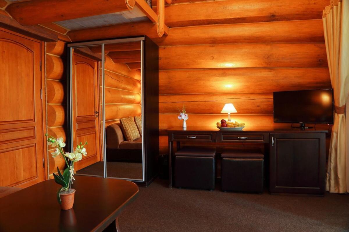 Resort Stariy Prud Pylypovychi المظهر الخارجي الصورة